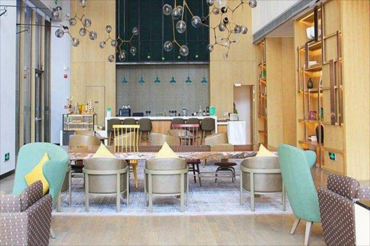 Holiday Inn & Suites Tianjin Downtown By Ihg,Tianjin Drum Tower,Joycity Shopping Mall,Tianjin Ancient Cultural Street,Haihe River,The Porcelain House,Convenient Access To Tianjin Binhai International Airport Exteriör bild