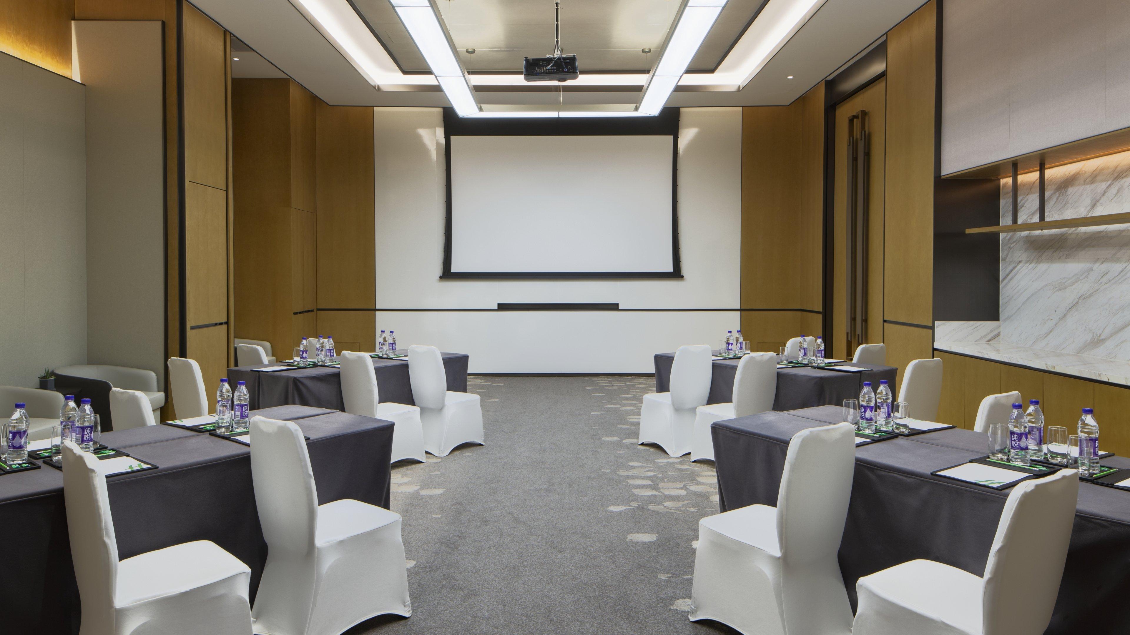 Holiday Inn & Suites Tianjin Downtown By Ihg,Tianjin Drum Tower,Joycity Shopping Mall,Tianjin Ancient Cultural Street,Haihe River,The Porcelain House,Convenient Access To Tianjin Binhai International Airport Exteriör bild