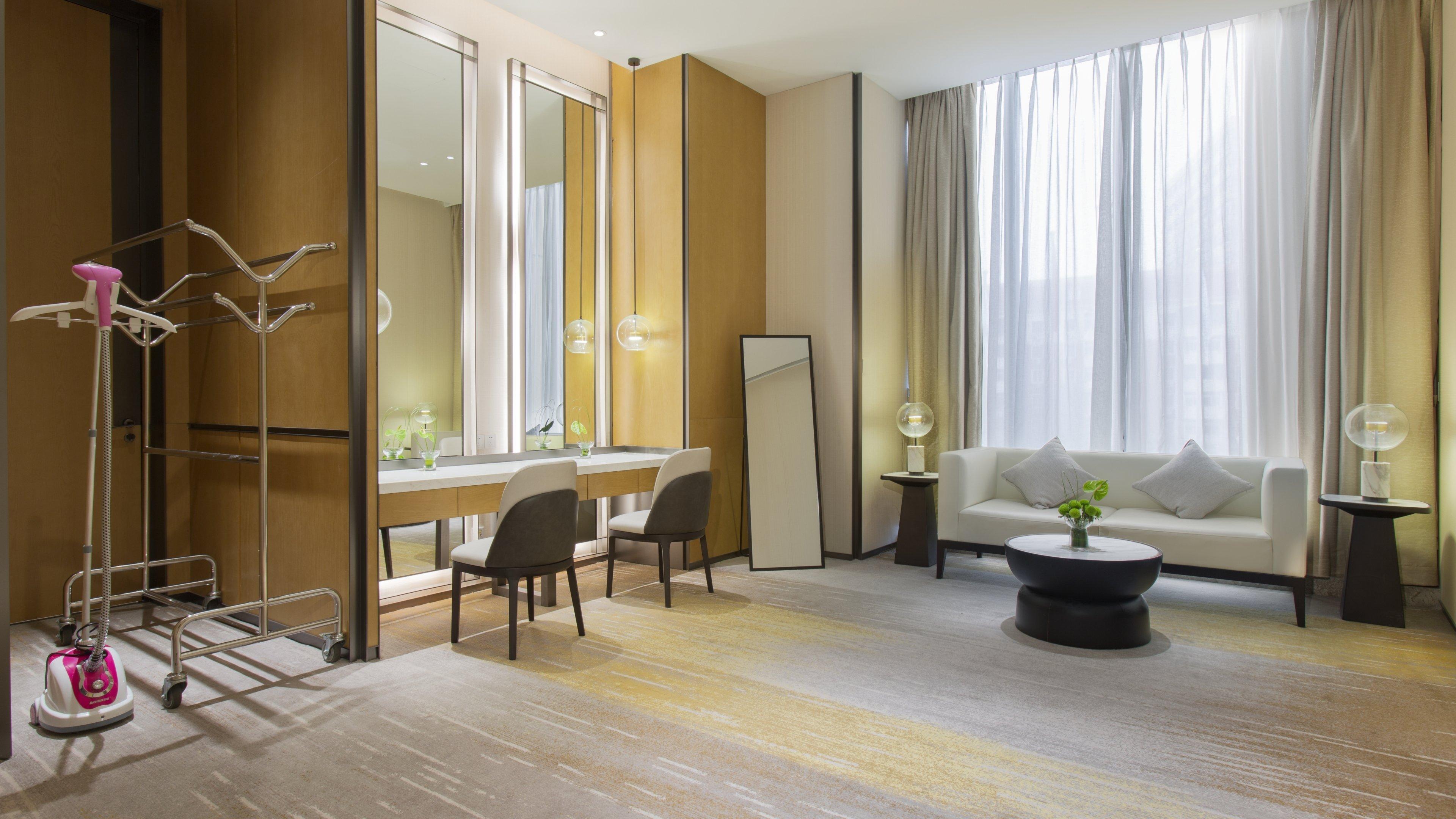 Holiday Inn & Suites Tianjin Downtown By Ihg,Tianjin Drum Tower,Joycity Shopping Mall,Tianjin Ancient Cultural Street,Haihe River,The Porcelain House,Convenient Access To Tianjin Binhai International Airport Exteriör bild