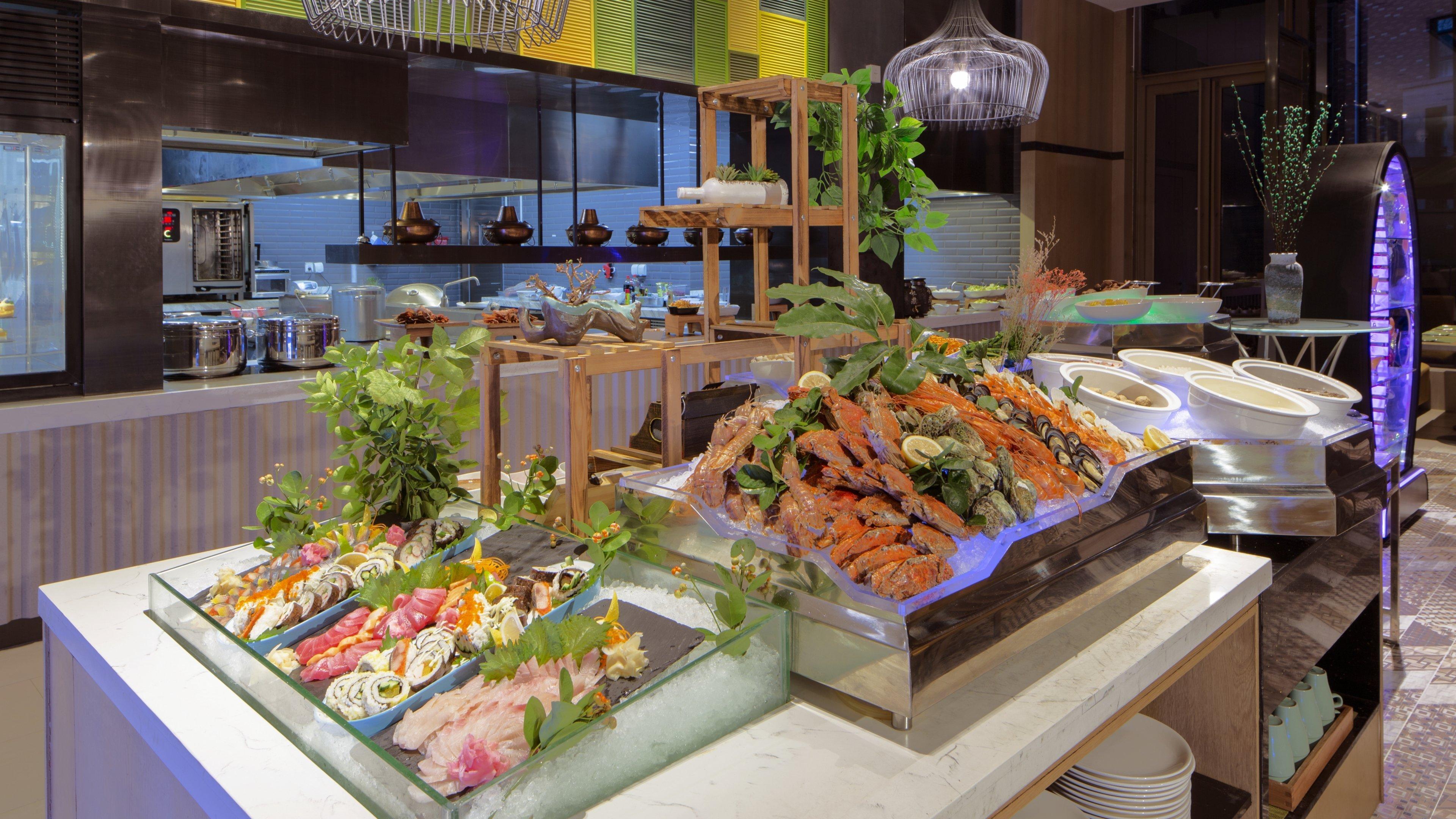 Holiday Inn & Suites Tianjin Downtown By Ihg,Tianjin Drum Tower,Joycity Shopping Mall,Tianjin Ancient Cultural Street,Haihe River,The Porcelain House,Convenient Access To Tianjin Binhai International Airport Exteriör bild