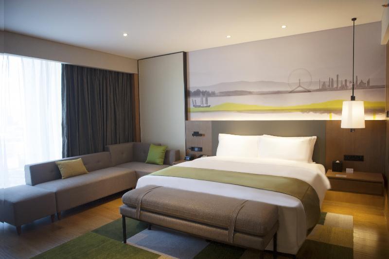 Holiday Inn & Suites Tianjin Downtown By Ihg,Tianjin Drum Tower,Joycity Shopping Mall,Tianjin Ancient Cultural Street,Haihe River,The Porcelain House,Convenient Access To Tianjin Binhai International Airport Exteriör bild
